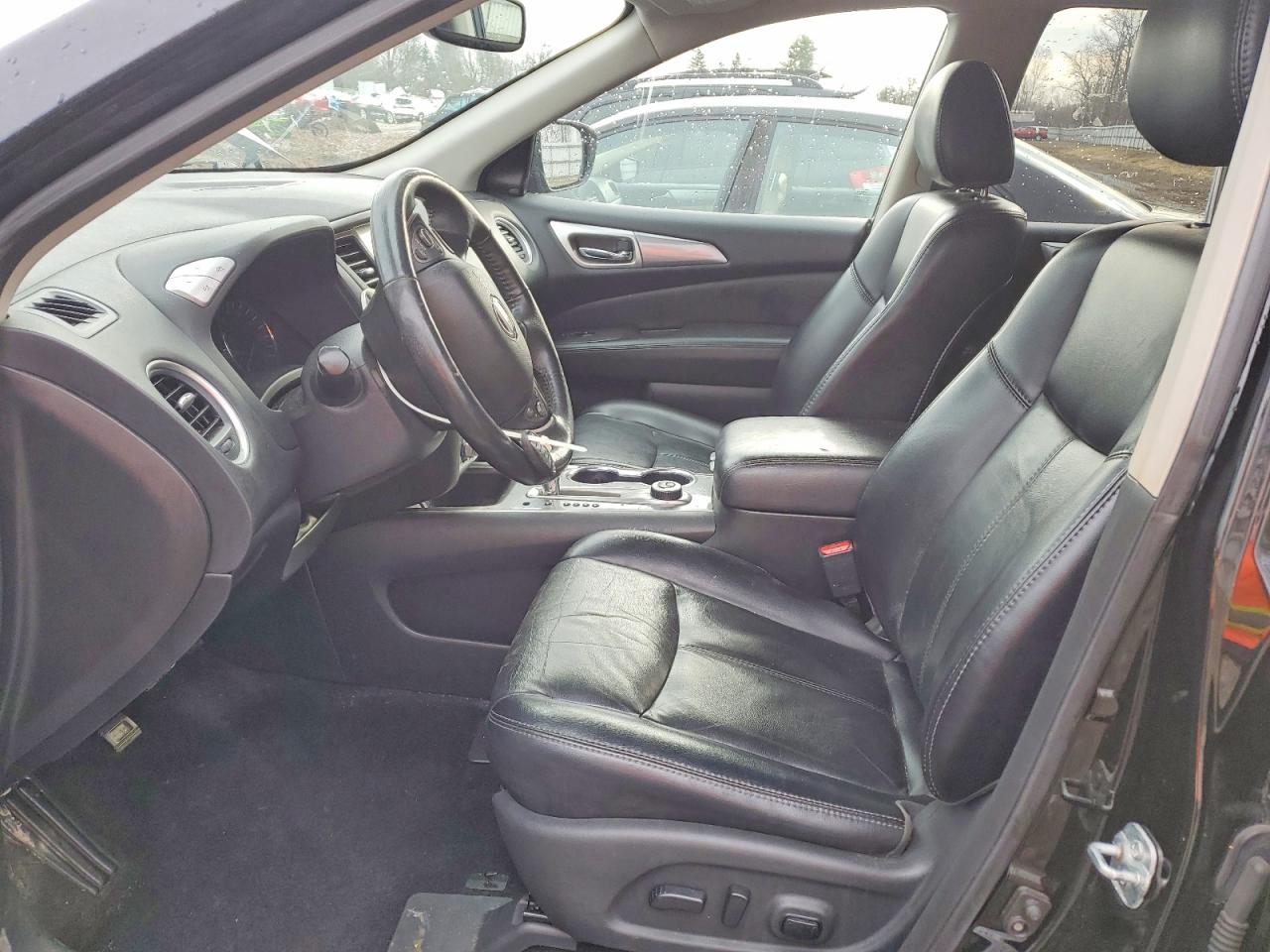 Nissan Pathfinder Sl