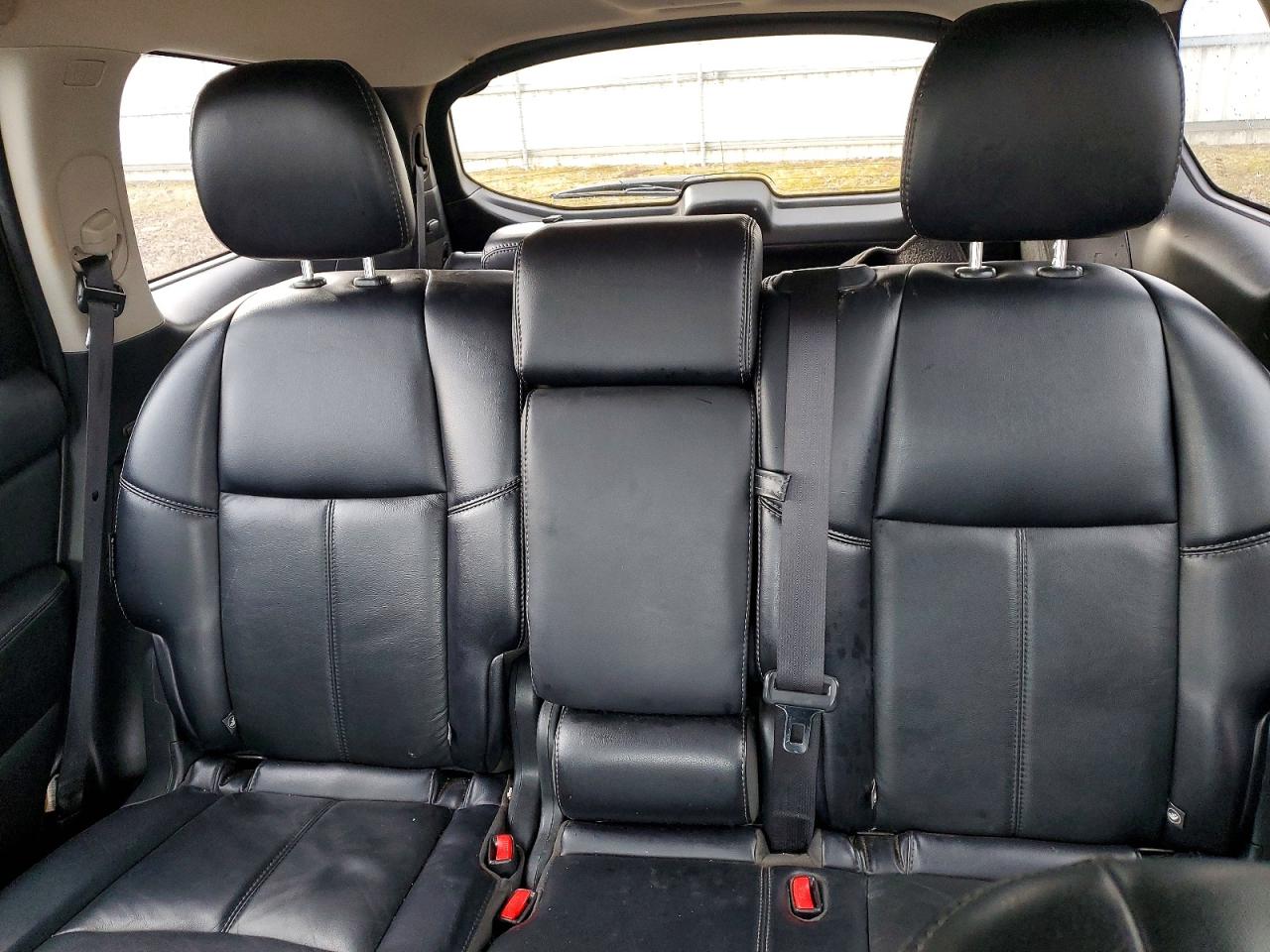Nissan Pathfinder Sl