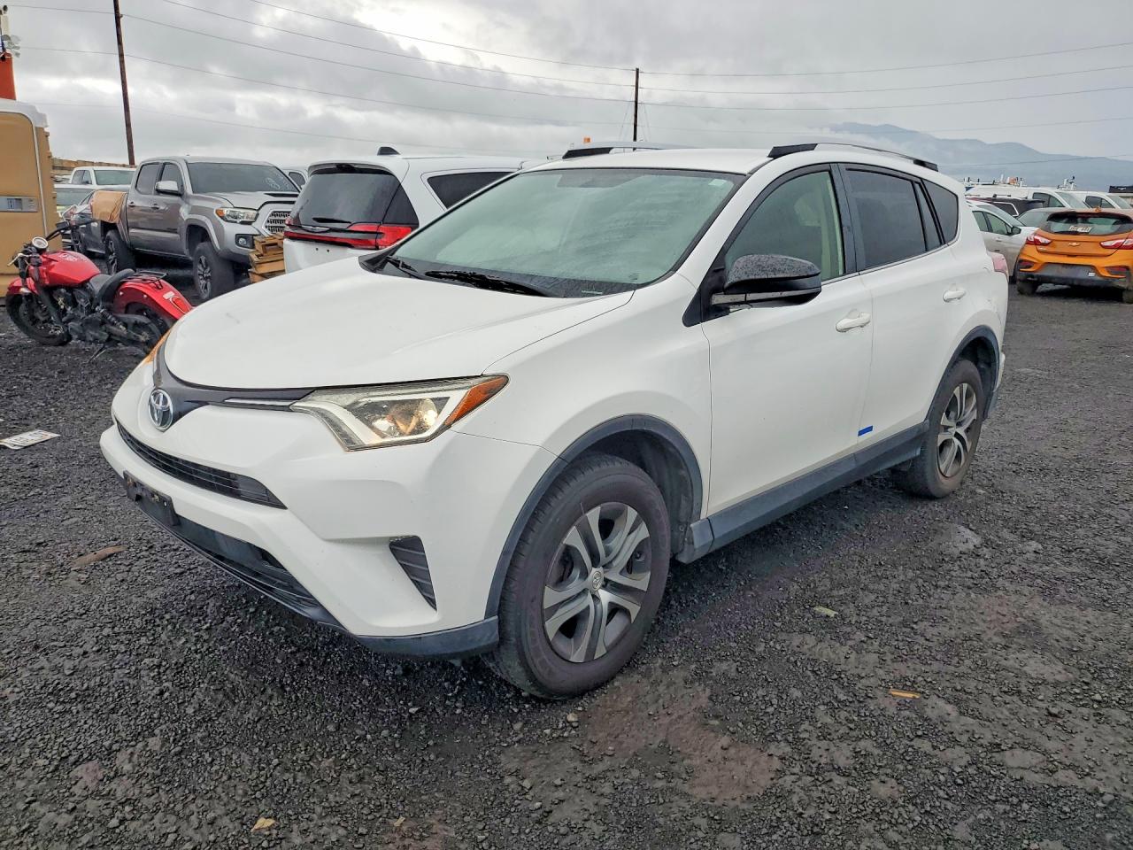 Salvage Toyota RAV4 Image
