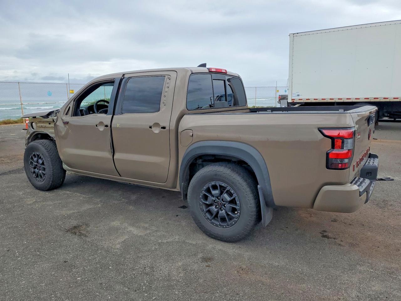 Nissan Frontier Pro-x