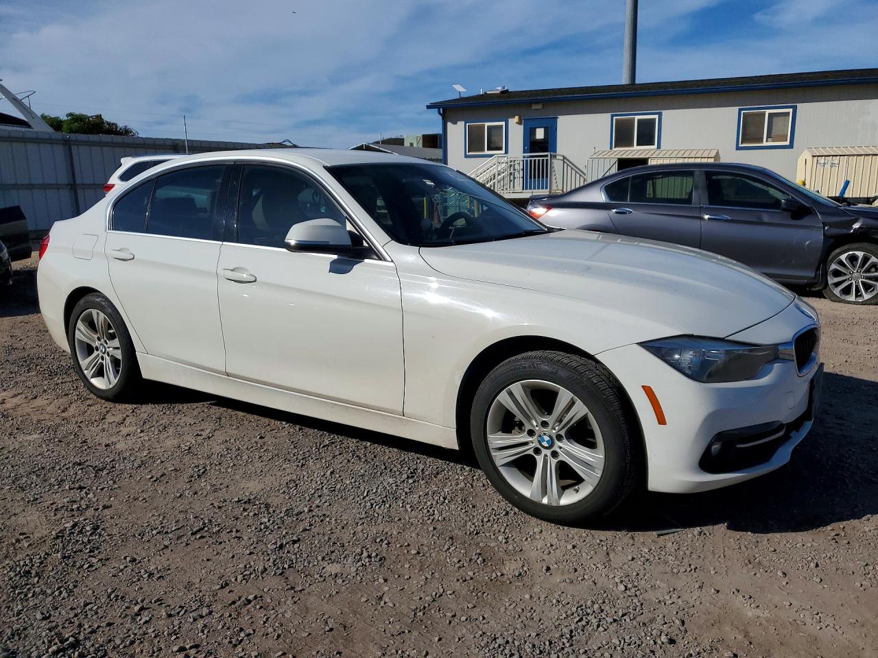 BMW 3 Series I