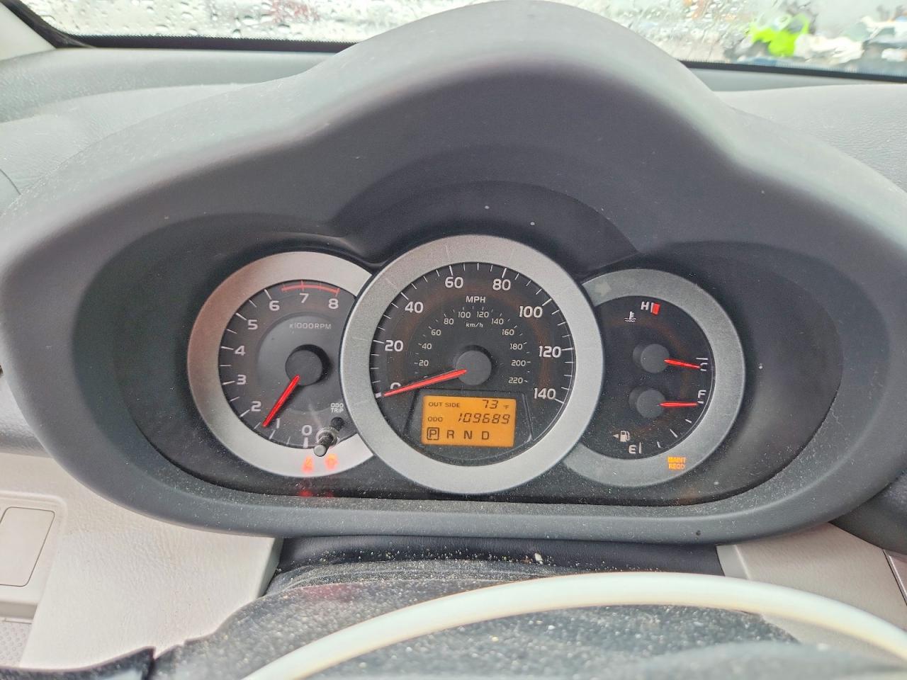 Toyota RAV4 Base