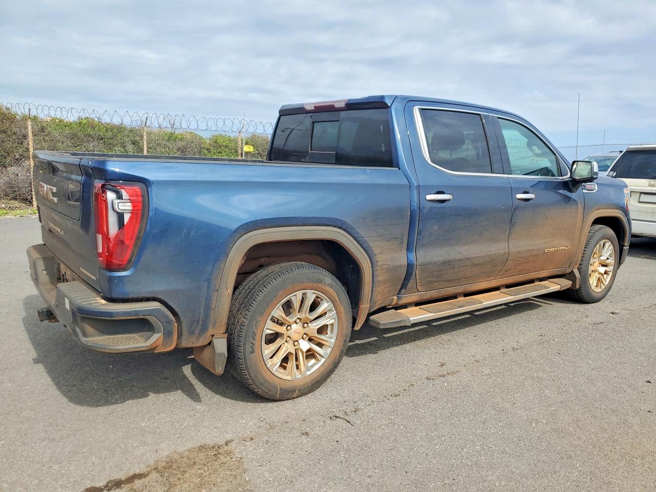 GMC Sierra K1500 Denali
