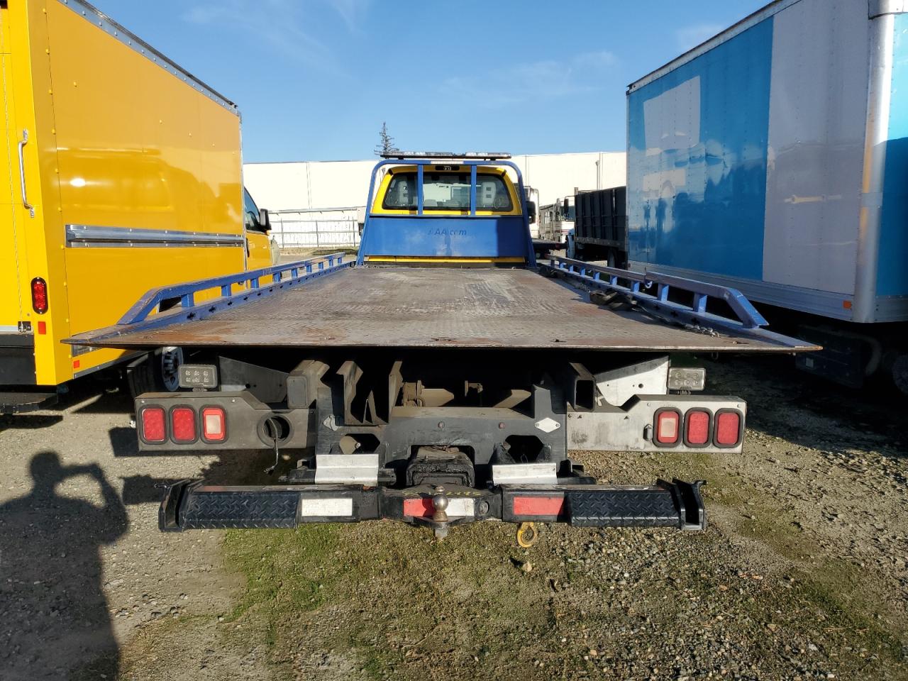 Ford F-650 Super Crewzer