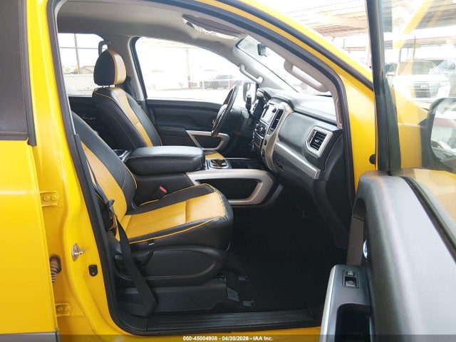 Nissan Titan Pro-4x