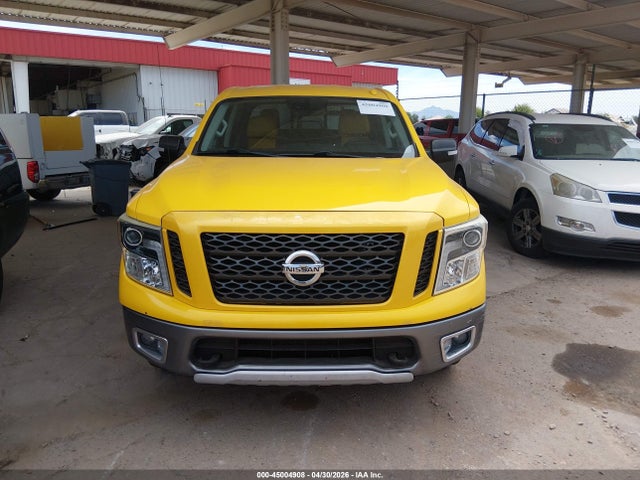 Nissan Titan Pro-4x