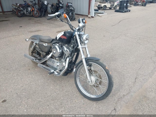 Salvage Harley-Davidson Xl1200 Image