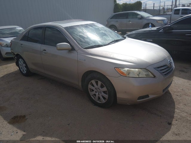 Salvage Toyota Camry Image