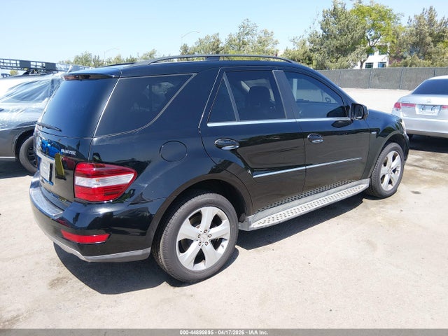 Mercedes-Benz M-Class 4matic