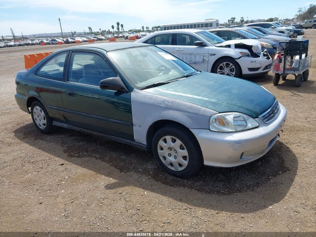 Salvage Honda Civic Image