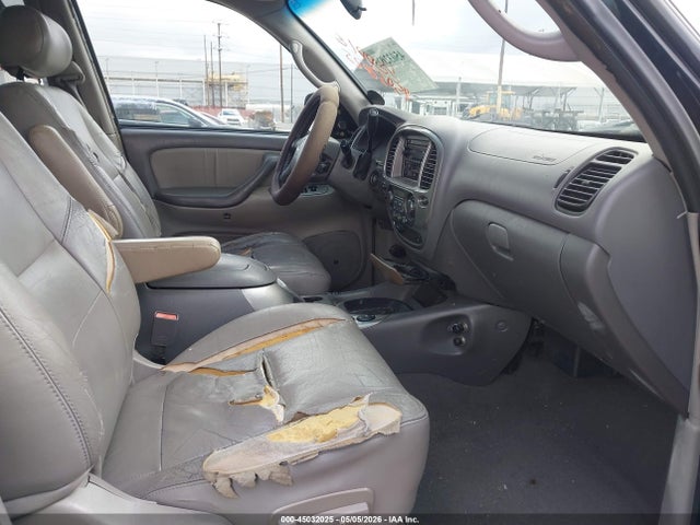 Toyota Sequoia Limited V8