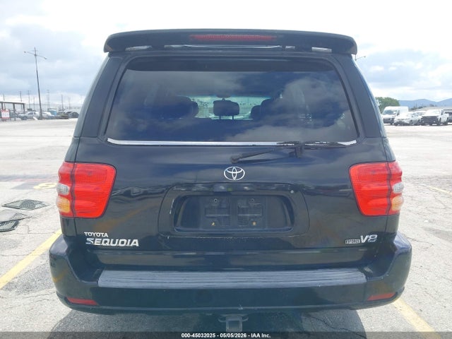 Toyota Sequoia Limited V8