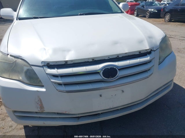 Toyota Avalon Xl