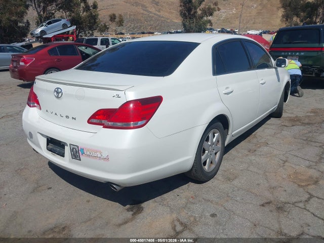Toyota Avalon Xl