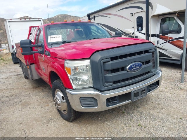 Salvage Ford F-350 Image