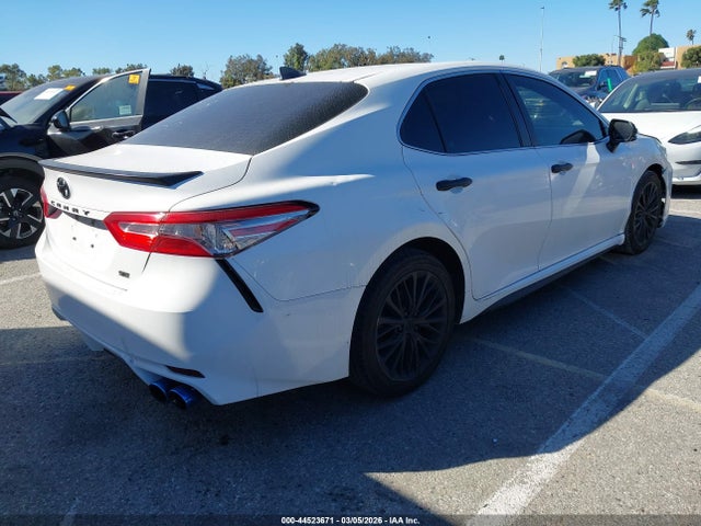 Toyota Camry Se