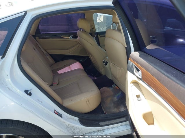 Hyundai Genesis 3.8
