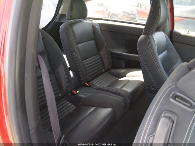 Volvo C30 T5