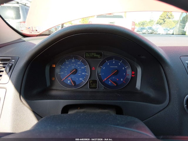 Volvo C30 T5