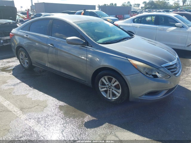 Salvage Hyundai SONATA Image