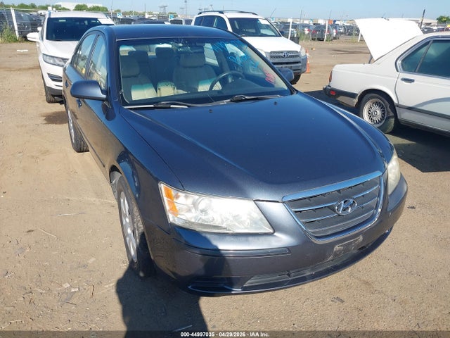 Salvage Hyundai SONATA Image