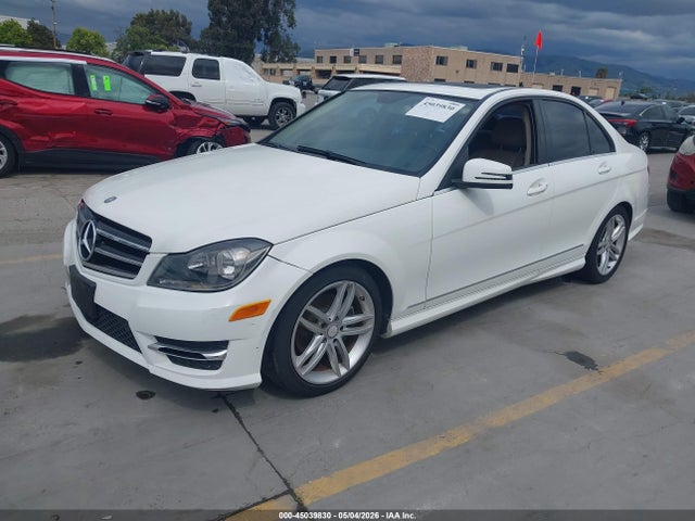 Mercedes-Benz C-Class Sport