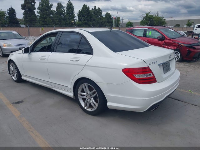 Mercedes-Benz C-Class Sport