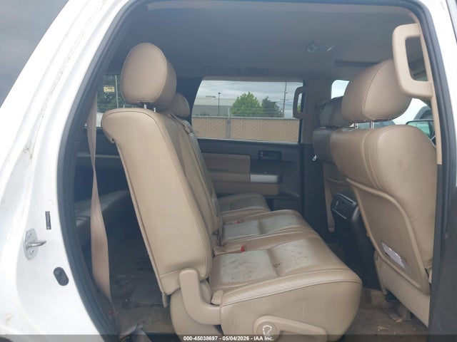 Toyota Sequoia Sr5 5.7l V8
