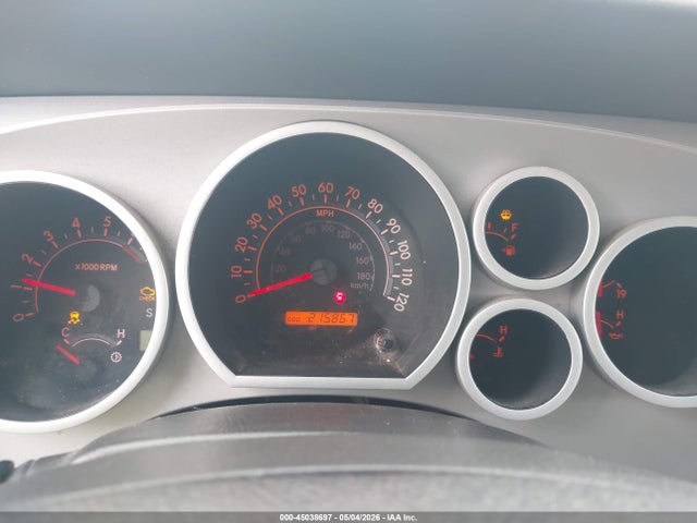 Toyota Sequoia Sr5 5.7l V8