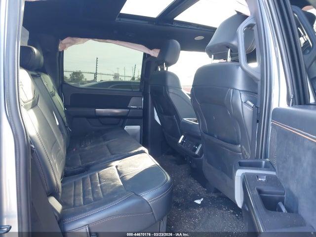Ford F-150 Platinum