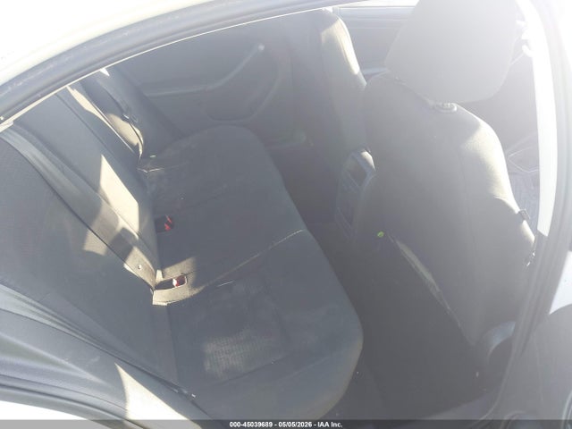 Volkswagen Jetta 2.0l S