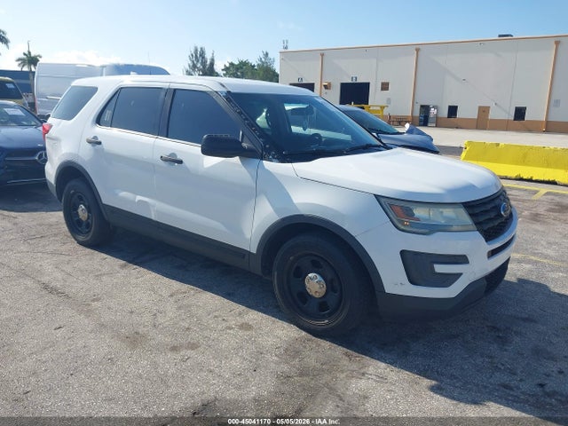 Salvage Ford Utility Police Interceptor Image