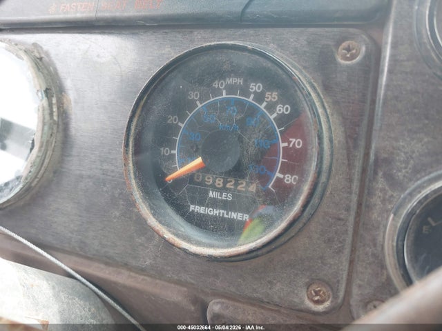 Freightliner Conventional Fld120