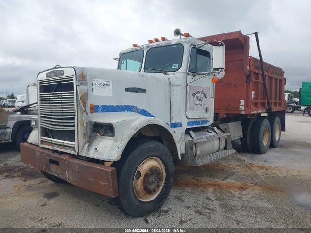 Freightliner Conventional Fld120