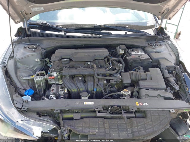 Hyundai ELANTRA Sel