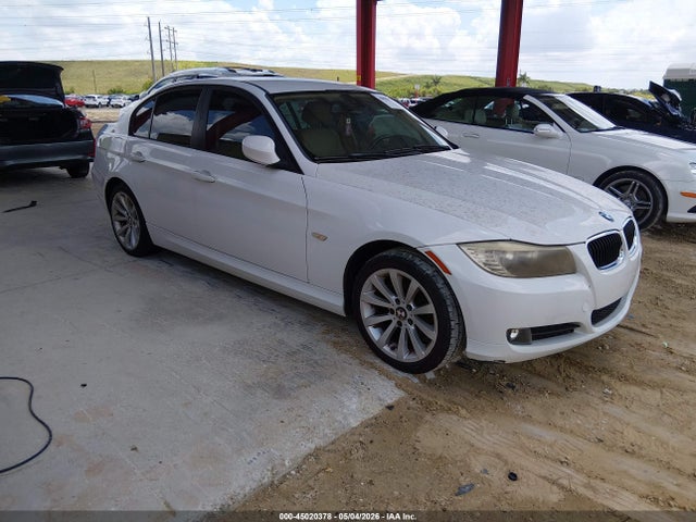 Salvage BMW 3 Series Image