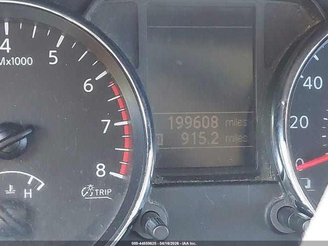 Nissan Rogue S