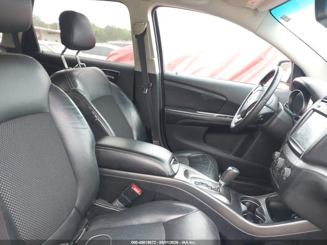 Dodge Journey Crossroad