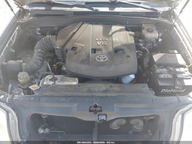 Toyota 4Runner Sr5 V6