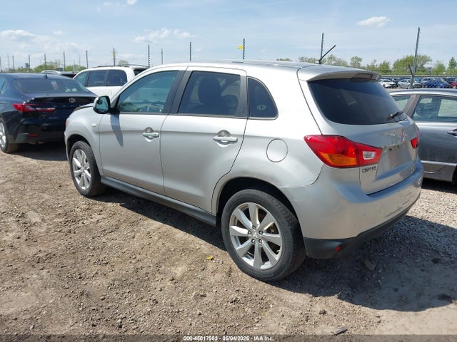 Mitsubishi Outlander Es