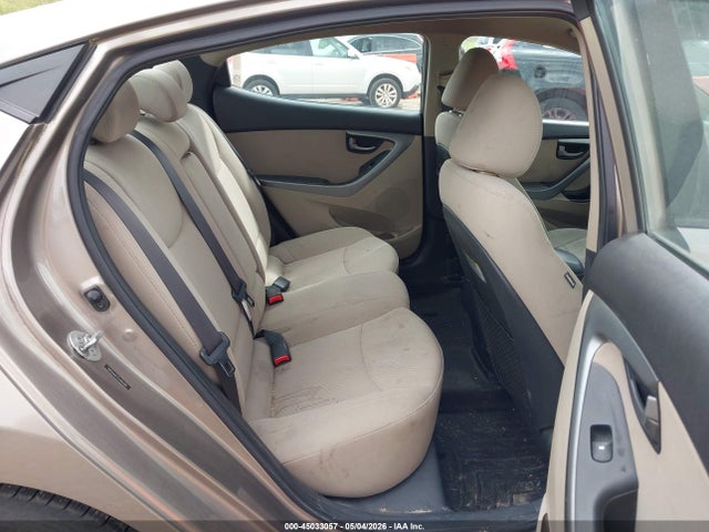 Hyundai ELANTRA Se