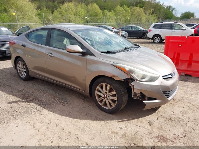 Salvage Hyundai ELANTRA Image