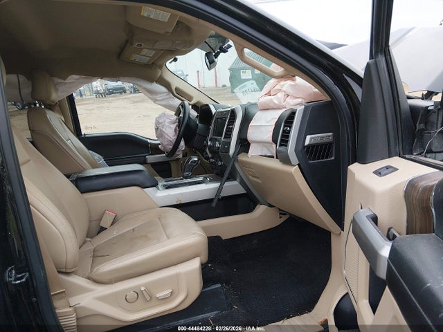 Ford F-150 Lariat