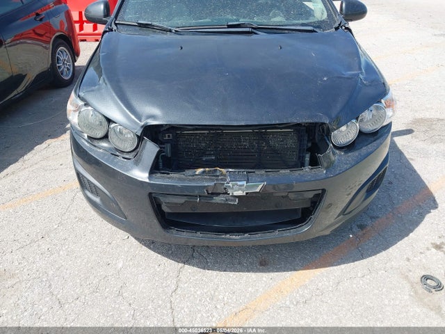 Chevrolet Sonic Ls Auto