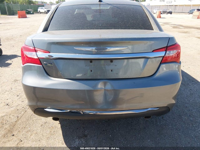 Chrysler 200 Touring