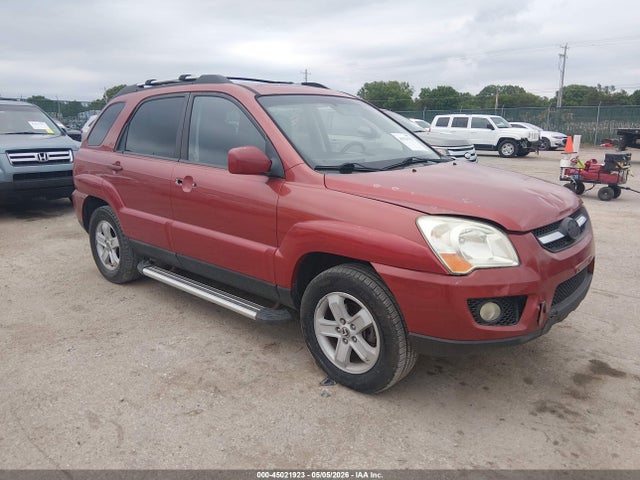 Salvage Kia Sportage Image