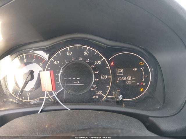 Nissan Versa Sv