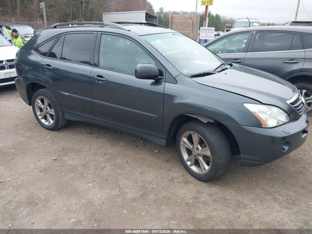Salvage Lexus RX Image