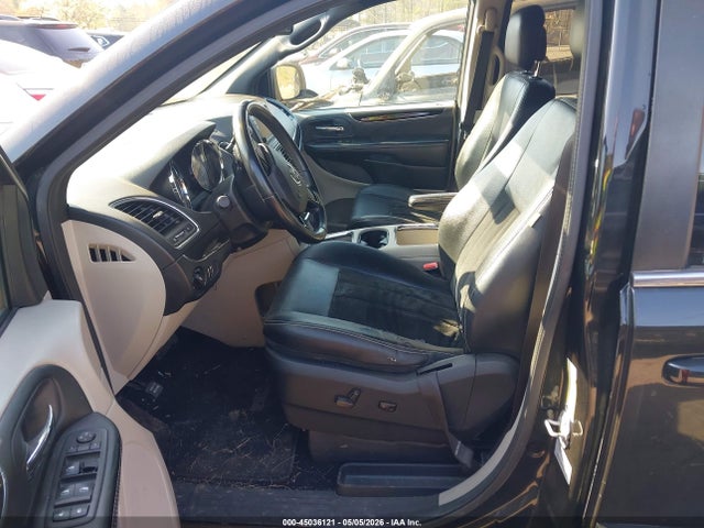 Dodge Grand Caravan Sxt