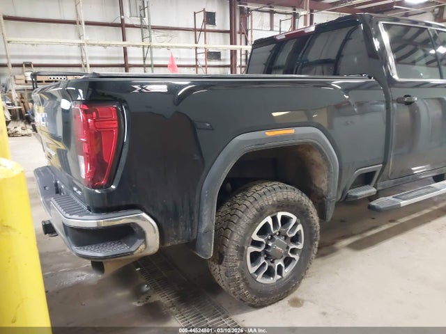 General Motors Sierra 2500HD 4wd  Standard Bed Sle